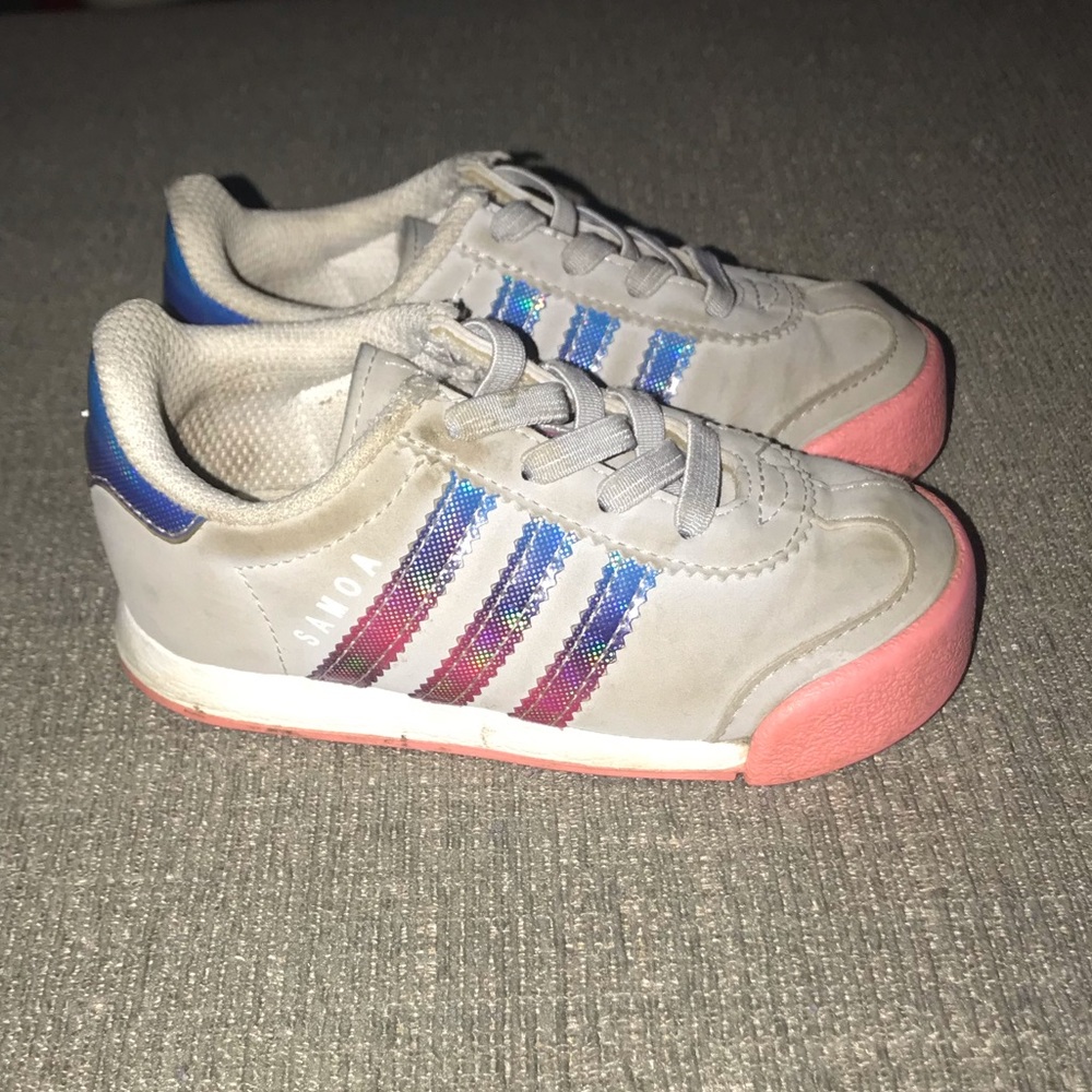 Girls Adidas Samoa slip on